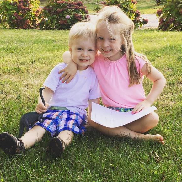 Meet your Posher, Danielle - Picture 1 of 1